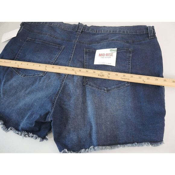Celebrity Pink Womens Plus The Sugar Mid Rise Frayed Hem Denim Shorts 24 - Picture 6 of 8